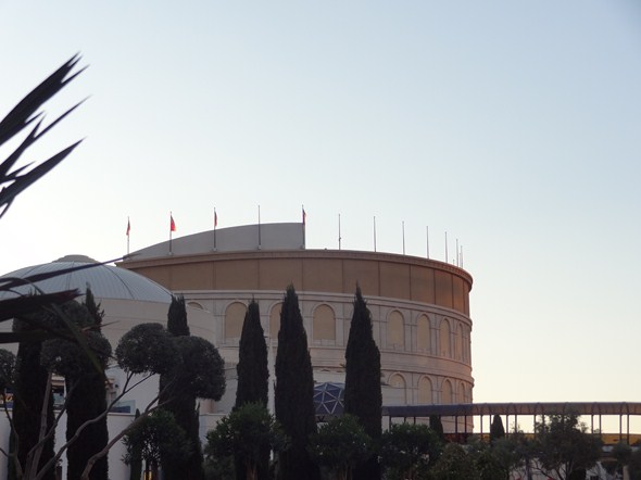 Elton-John-The-Million-Dollar-Piano-Concert-Photos-Caesars-01