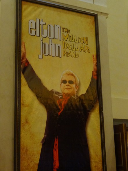 Elton-John-The-Million-Dollar-Piano-Concert-Photos-Caesars-01