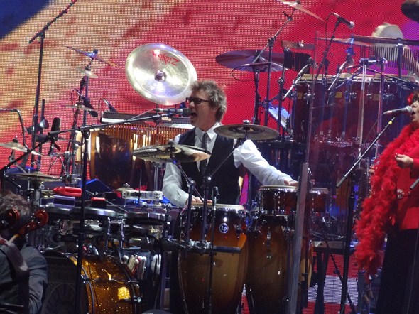 Elton-John-The-Million-Dollar-Piano-Concert-Photos-Caesars-01