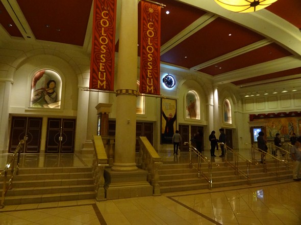 Elton-John-The-Million-Dollar-Piano-Concert-Photos-Caesars-01