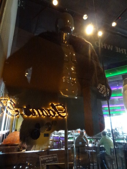 Hard-Rock-Cafe-Las-Vegas-Rock-Music-Memorabilia-001