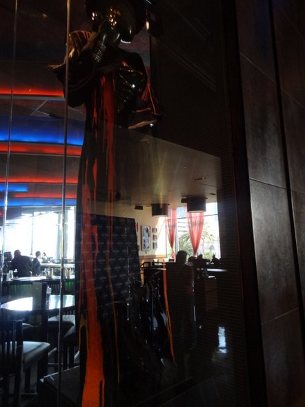 Hard-Rock-Cafe-Las-Vegas-Rock-Music-Memorabilia-001