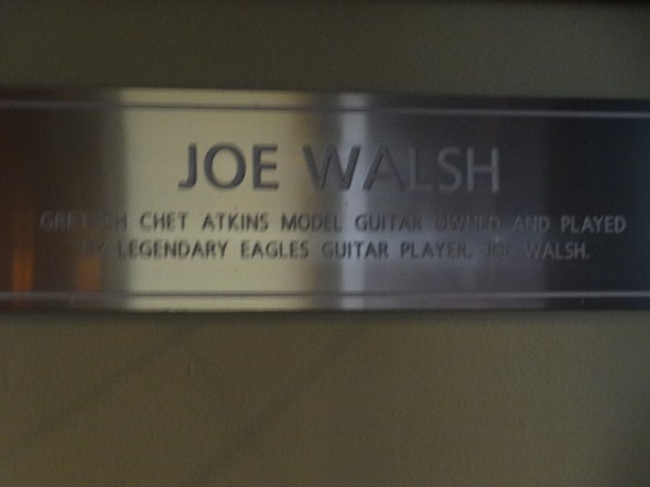Hard-Rock-Cafe-Las-Vegas-Rock-Music-Memorabilia-001