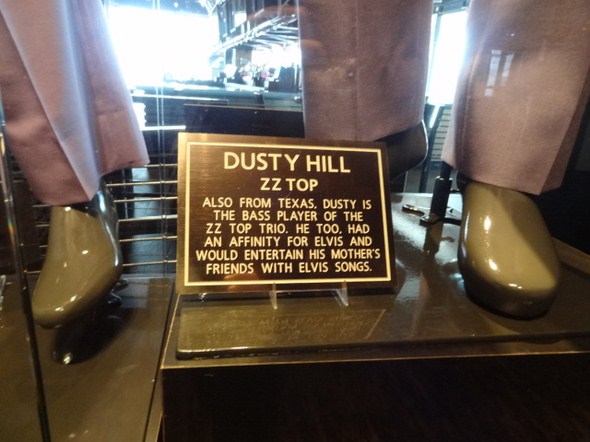 Hard-Rock-Cafe-Las-Vegas-Rock-Music-Memorabilia-001
