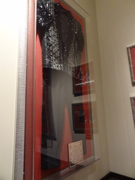 Hard-Rock-Cafe-Las-Vegas-Rock-Music-Memorabilia-001