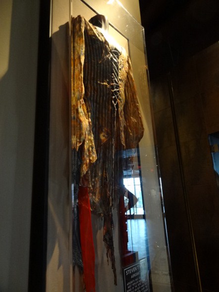 Hard-Rock-Cafe-Las-Vegas-Rock-Music-Memorabilia-001