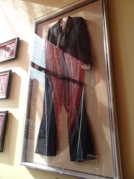 Hard-Rock-Cafe-Las-Vegas-Rock-Music-Memorabilia-001