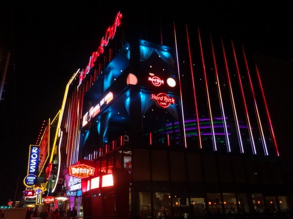 Hard-Rock-Cafe-Las-Vegas-Rock-Music-Memorabilia-001