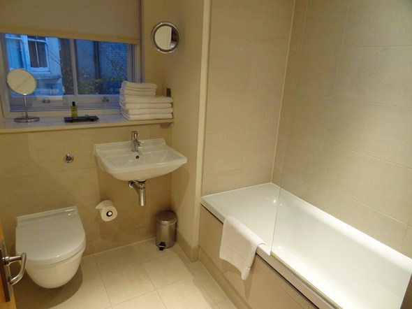 base2stay-Kensington-Hotel-Review-London-Photos-1