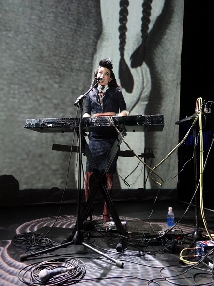 Morrissey-Concert-Hawaii-Castle-Theater-Maui-Arts-&-Cultural-Center-01
