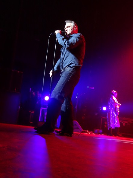 Morrissey-Concert-Hawaii-Castle-Theater-Maui-Arts-&-Cultural-Center-01
