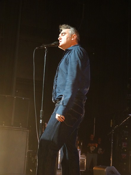 Morrissey-Concert-Hawaii-Castle-Theater-Maui-Arts-&-Cultural-Center-01