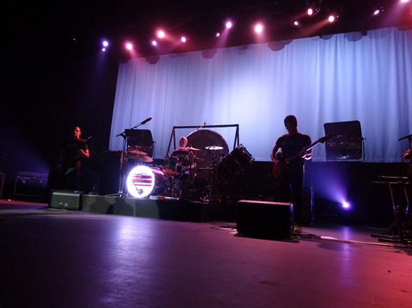 Morrissey-Concert-Hawaii-Castle-Theater-Maui-Arts-&-Cultural-Center-01