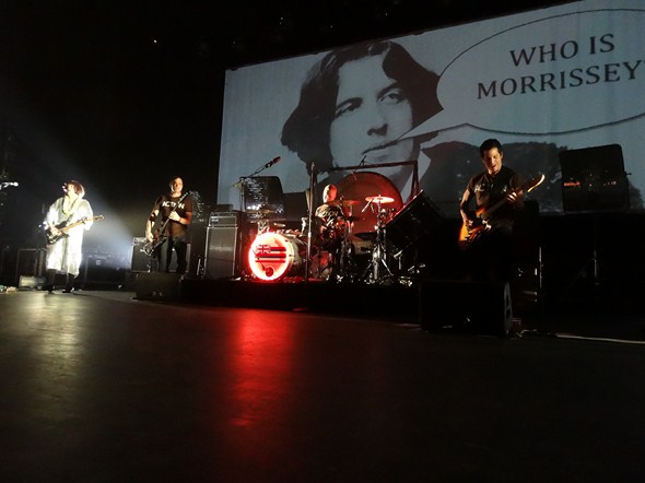 Morrissey-Concert-Hawaii-Castle-Theater-Maui-Arts-&-Cultural-Center-01