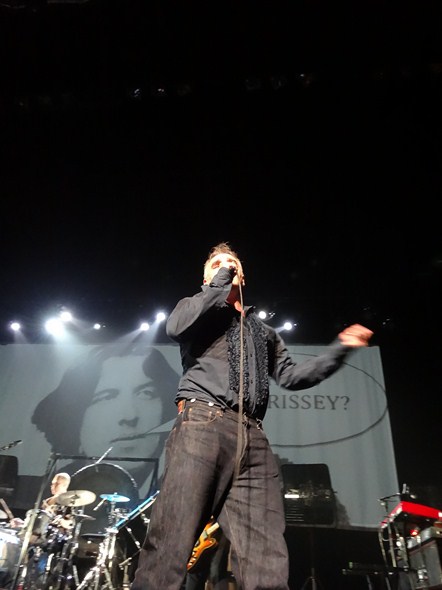 Morrissey-Concert-Hawaii-Castle-Theater-Maui-Arts-&-Cultural-Center-01