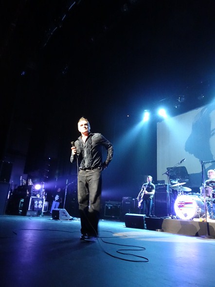 Morrissey-Concert-Hawaii-Castle-Theater-Maui-Arts-&-Cultural-Center-01