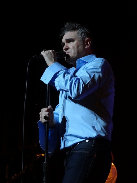 Morrissey-Concert-Hawaii-Castle-Theater-Maui-Arts-&-Cultural-Center-01