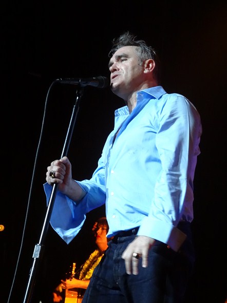 Morrissey-Concert-Hawaii-Castle-Theater-Maui-Arts-&-Cultural-Center-01