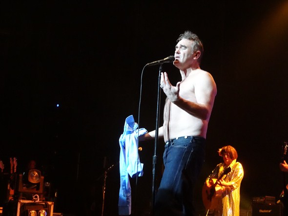 Morrissey-Concert-Hawaii-Castle-Theater-Maui-Arts-&-Cultural-Center-01