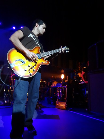 Morrissey-Concert-Hawaii-Castle-Theater-Maui-Arts-&-Cultural-Center-01