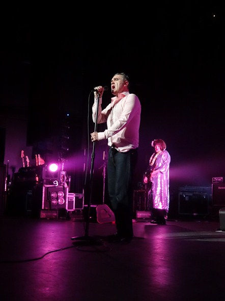 Morrissey-Concert-Hawaii-Castle-Theater-Maui-Arts-&-Cultural-Center-01