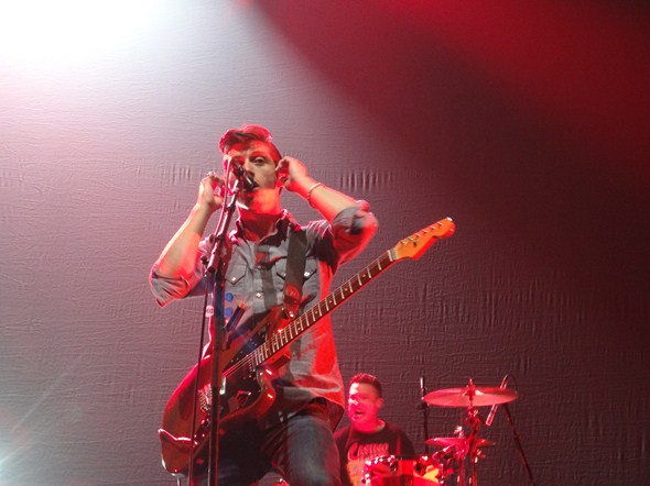 Rock-Subculture-Black-Keys-Arctic-Monkeys-Sacramento-001