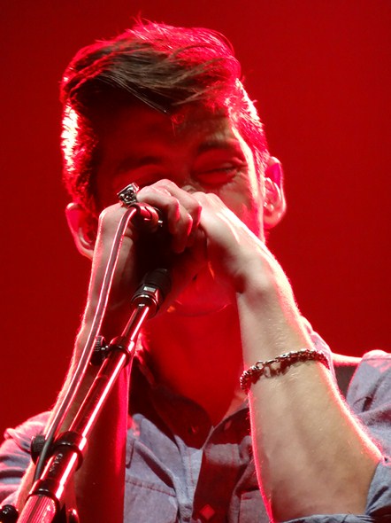 Rock-Subculture-Black-Keys-Arctic-Monkeys-Sacramento-001