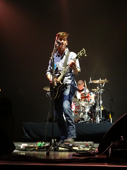 Rock-Subculture-Black-Keys-Arctic-Monkeys-Sacramento-001