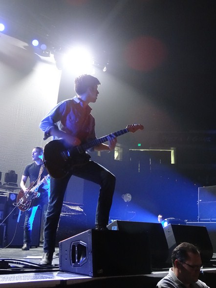 Rock-Subculture-Black-Keys-Arctic-Monkeys-Sacramento-001
