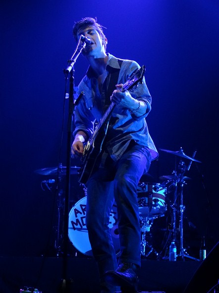 Rock-Subculture-Black-Keys-Arctic-Monkeys-Sacramento-001