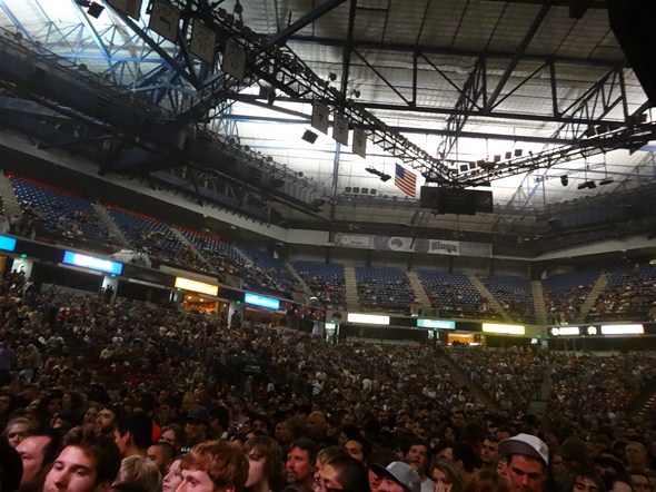 Rock-Subculture-Black-Keys-Arctic-Monkeys-Sacramento-001
