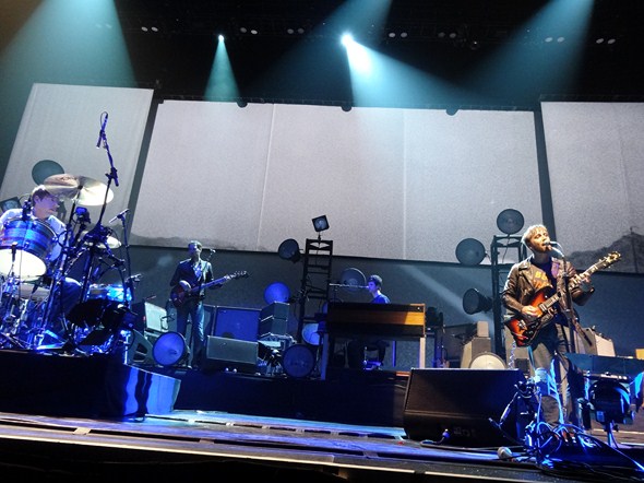Rock-Subculture-Black-Keys-Arctic-Monkeys-Sacramento-001