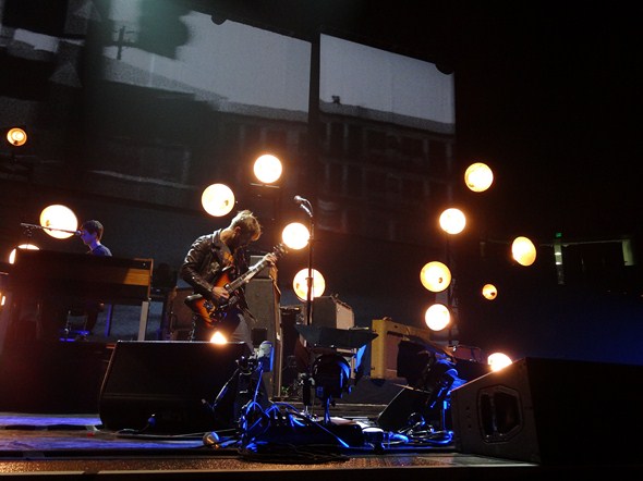 Rock-Subculture-Black-Keys-Arctic-Monkeys-Sacramento-001