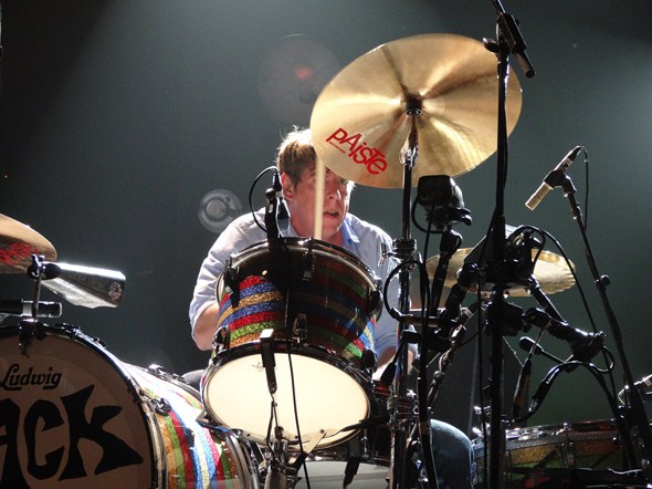 Rock-Subculture-Black-Keys-Arctic-Monkeys-Sacramento-001