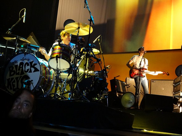 Rock-Subculture-Black-Keys-Arctic-Monkeys-Sacramento-001