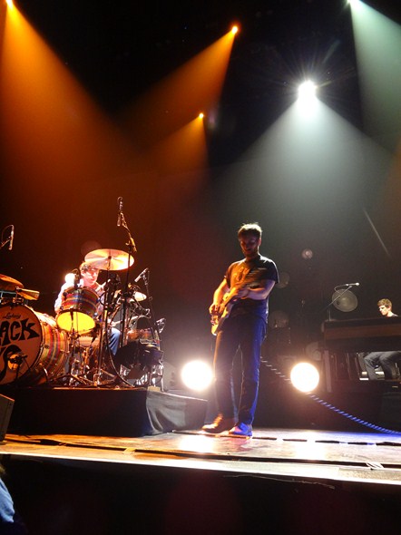 Rock-Subculture-Black-Keys-Arctic-Monkeys-Sacramento-001