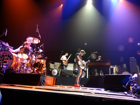 Rock-Subculture-Black-Keys-Arctic-Monkeys-Sacramento-001