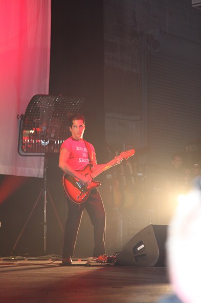 Rock-Subculture-Concert-Review-Morrissey-Stockton-2012-001