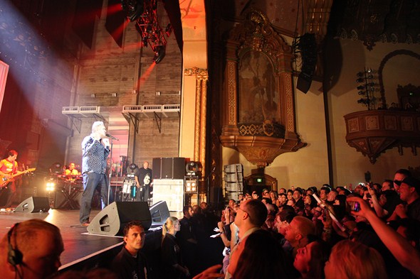 Rock-Subculture-Concert-Review-Morrissey-Stockton-2012-001