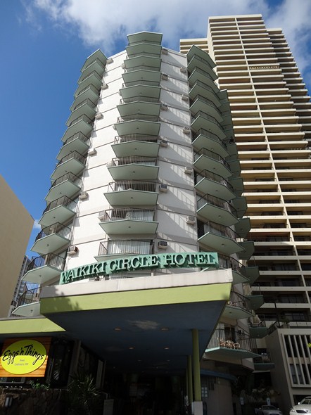 Rock-Subculture-Hotel-Resort-Review-Aston-Circle-Waikiki-01