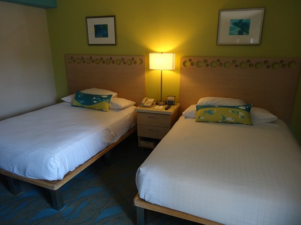 Rock-Subculture-Hotel-Resort-Review-Aston-Circle-Waikiki-01