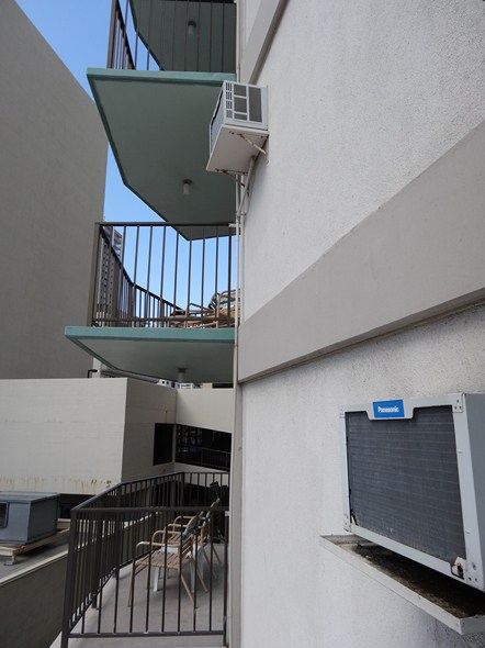 Rock-Subculture-Hotel-Resort-Review-Aston-Circle-Waikiki-01