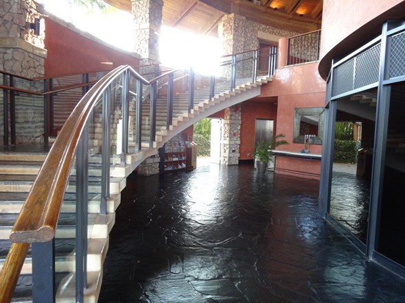Rock-Subculture-Resort-Trip-Travel-Review-Hotel-Wailea-001