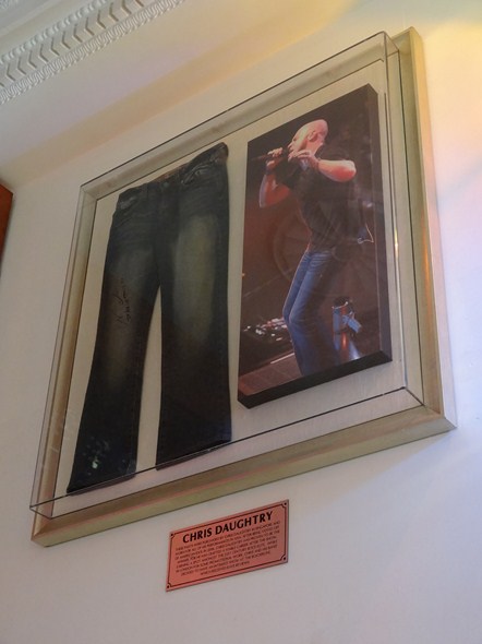 Rock-Subculture-Hard-Rock-Cafe-London-England-Photos-001