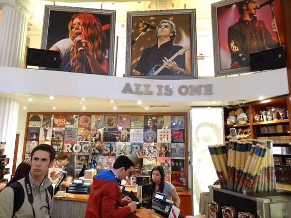 Rock-Subculture-Hard-Rock-Cafe-London-England-Photos-001