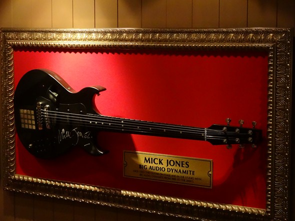 Rock-Subculture-Hard-Rock-Cafe-London-England-Photos-001