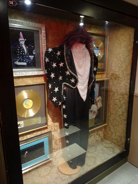 Rock-Subculture-Hard-Rock-Cafe-London-England-Photos-001