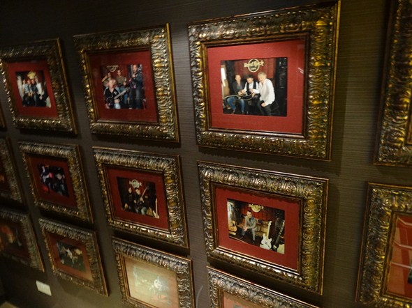 Rock-Subculture-Hard-Rock-Cafe-London-England-Photos-001