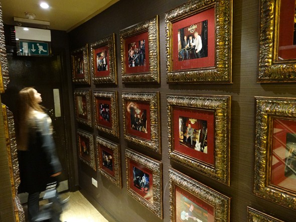 Rock-Subculture-Hard-Rock-Cafe-London-England-Photos-001