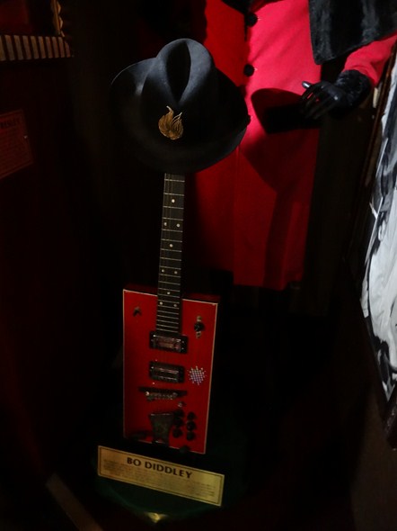 Rock-Subculture-Hard-Rock-Cafe-London-England-Photos-001